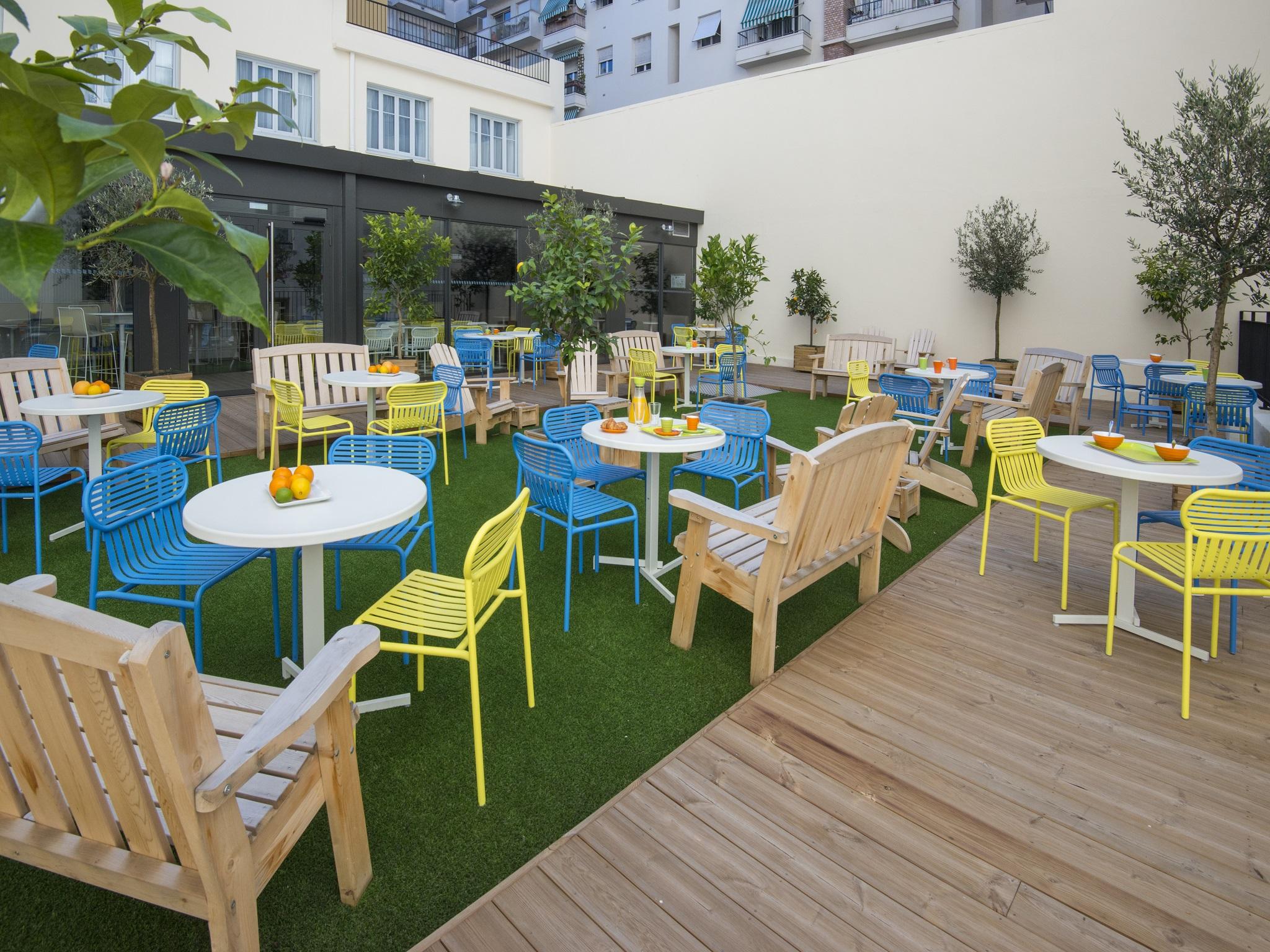 Ibis Styles Nice Centre Gare Esterno foto