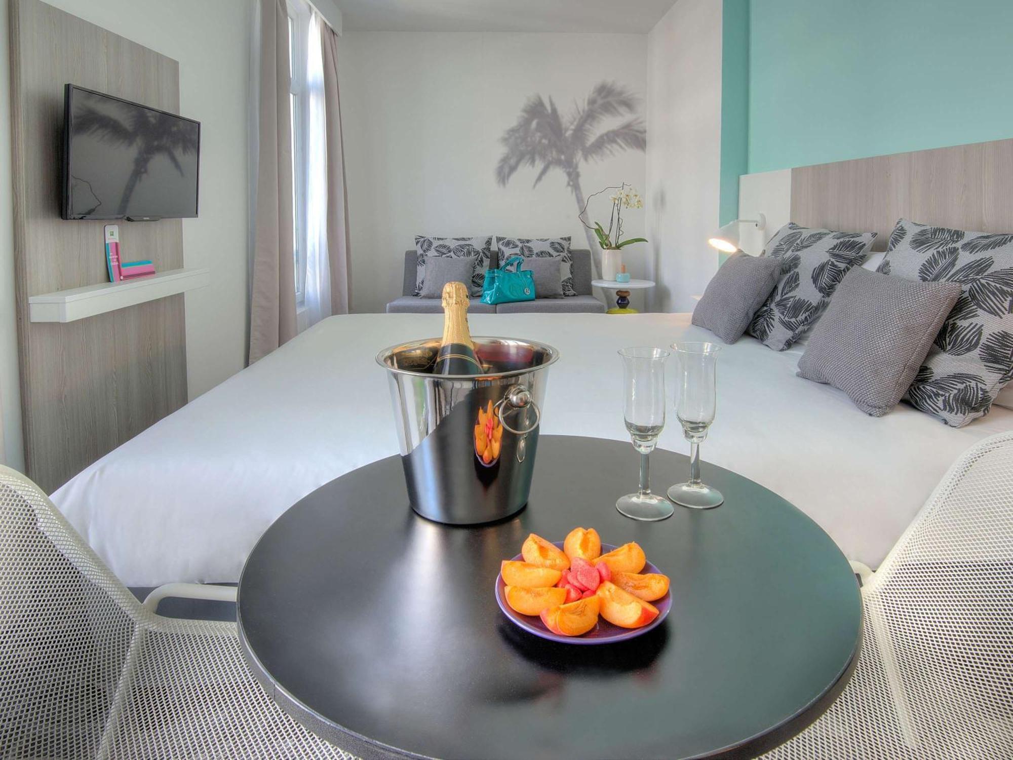 Ibis Styles Nice Centre Gare Esterno foto
