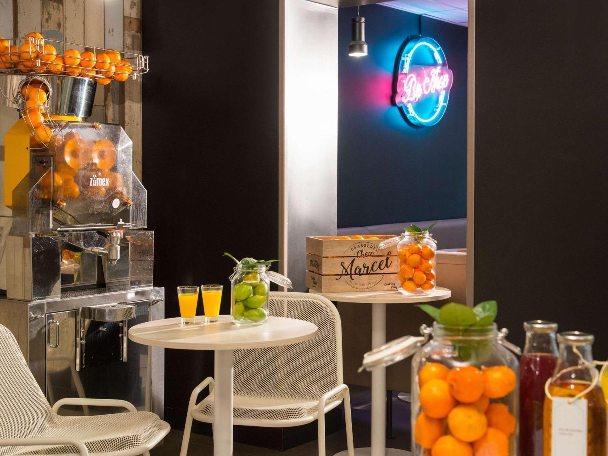 Ibis Styles Nice Centre Gare Esterno foto