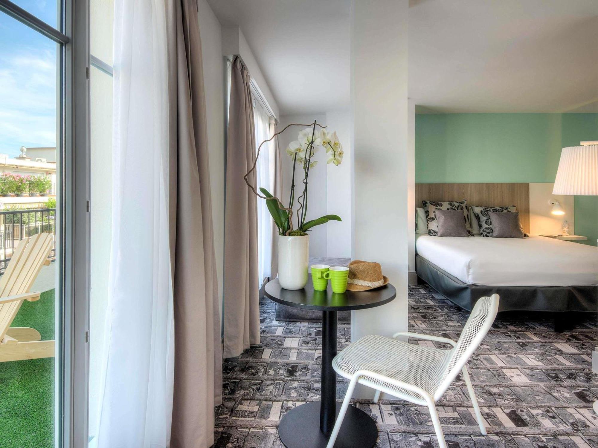 Ibis Styles Nice Centre Gare Esterno foto